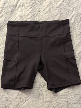 Gap GapFit High Rise Blackout Bike Shorts Pocket Shorts Size Small